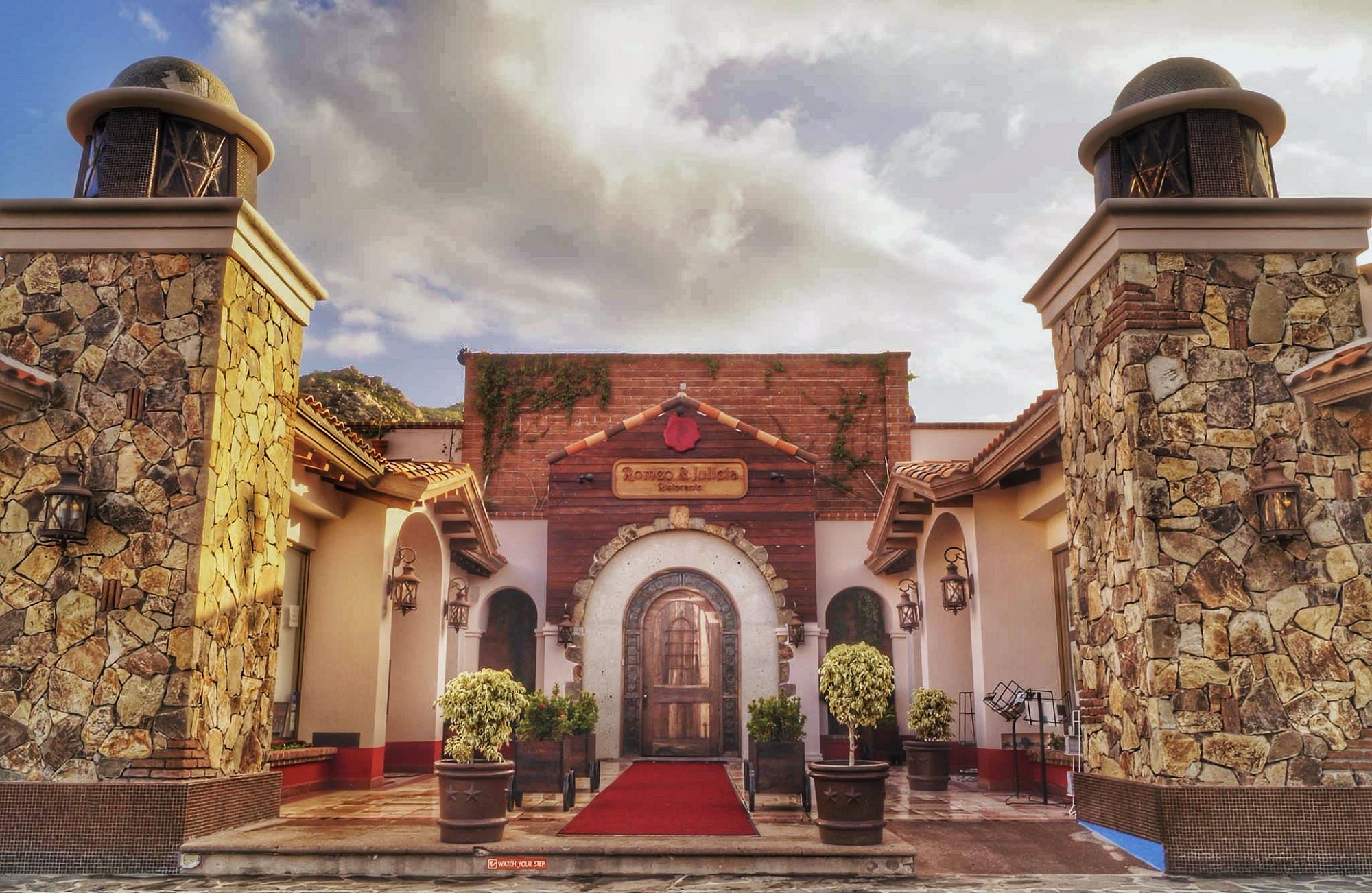 Romeo y Julieta restaurant cover