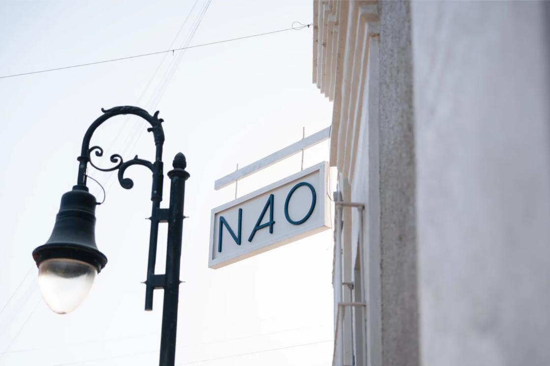 Nao Cabo restaurant cover