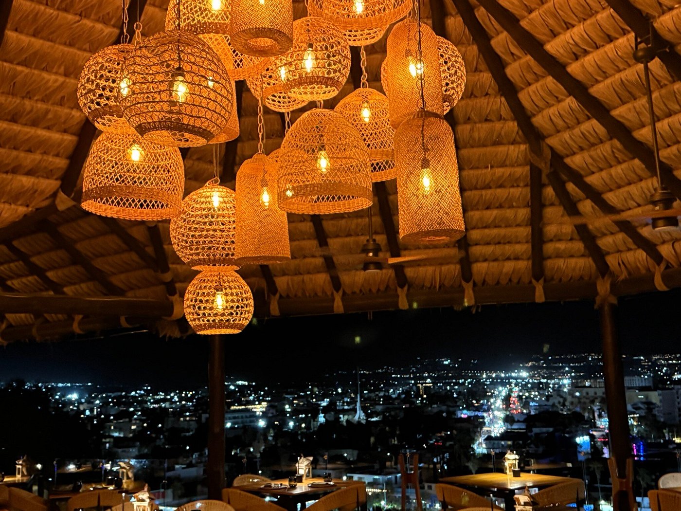 Farol 16 restaurant restaurant cover