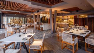 Al Pairo dining room at Solaz Los Cabos