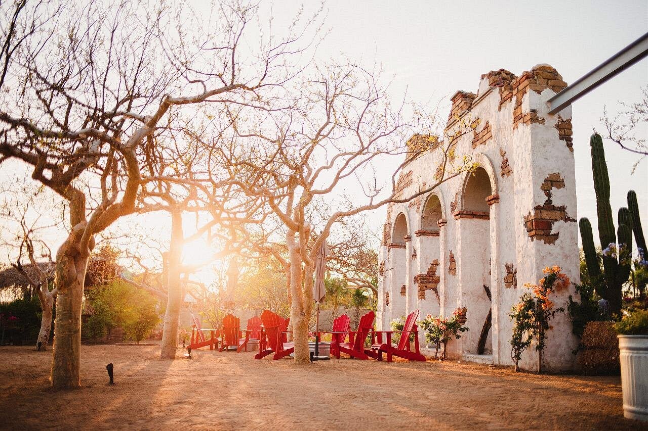 El Huerto Farm to Table restaurant cover
