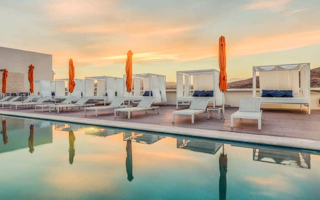 Hampton Inn & Suites By Hilton Los Cabos - Rooftop pool area