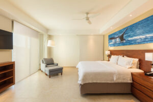 Hampton Inn & Suites By Hilton Los Cabos - Studio one king bed