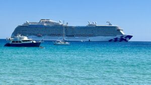 Cruise ship and water activity view from El Medano Beach