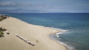 Four Seasons Los Cabos swimmable beach