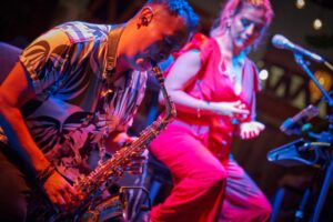 Live band performing in the evening at Tres Sirenas, Cabo San Lucas